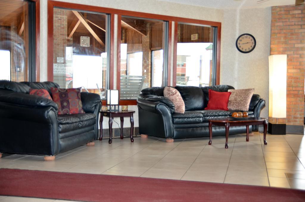 Baymont By Wyndham Port Huron Exterior foto